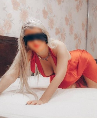 Со мной ты сможешь испытать все, о чем мечтал. Жду встречи с обеспеченными и щедрыми мужчинами. Гарантирую конфиденциальность и яркие впечатления! 6281, 21 год