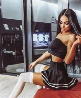 Искушенная леди с аппетитной внешностью приглашает в гости для трепетных объятий и ласковых прикосновений. Ты погрузишься в атмосферу страсти и удовольствия! 7542, 30 лет